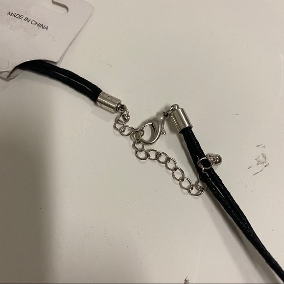 Fashion Jewelry Cross Necklace - Picture 3 of 3